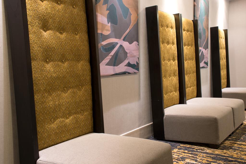 Greenstay Hotel&Suites Central Springfield Buitenkant foto