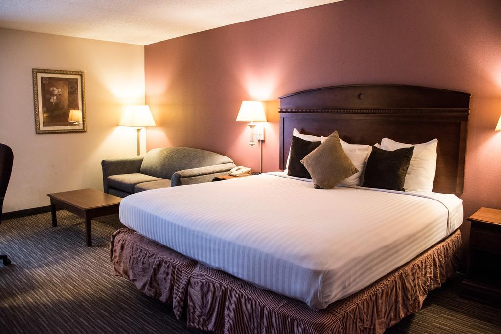 Greenstay Hotel&Suites Central Springfield Buitenkant foto