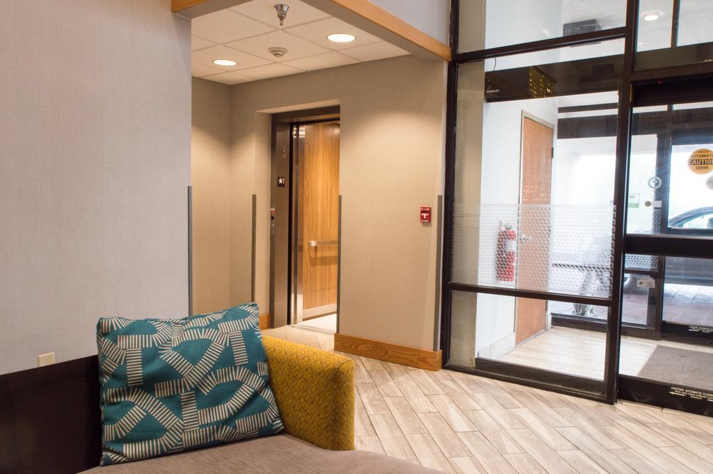 Greenstay Hotel&Suites Central Springfield Buitenkant foto