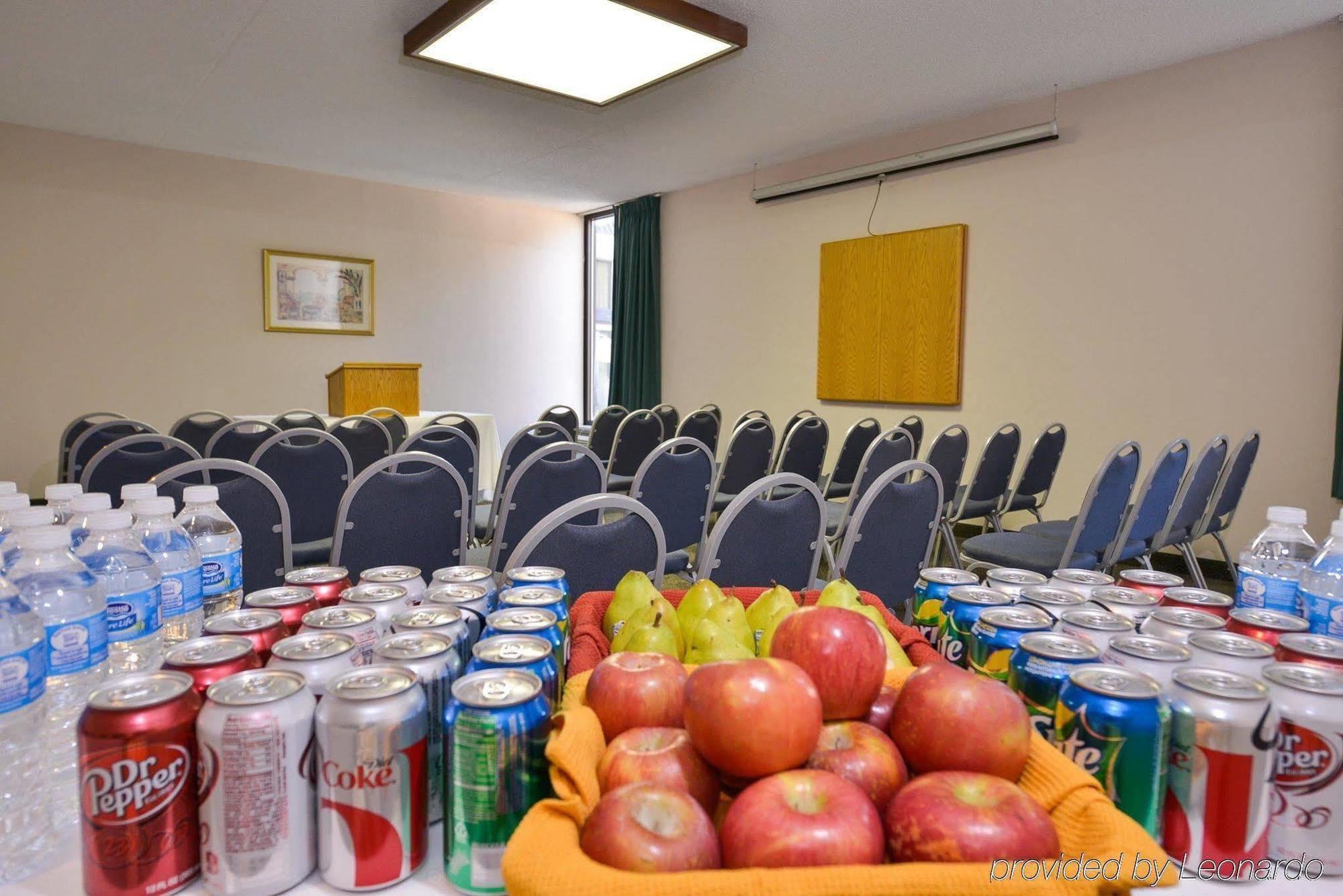 Greenstay Hotel&Suites Central Springfield Buitenkant foto