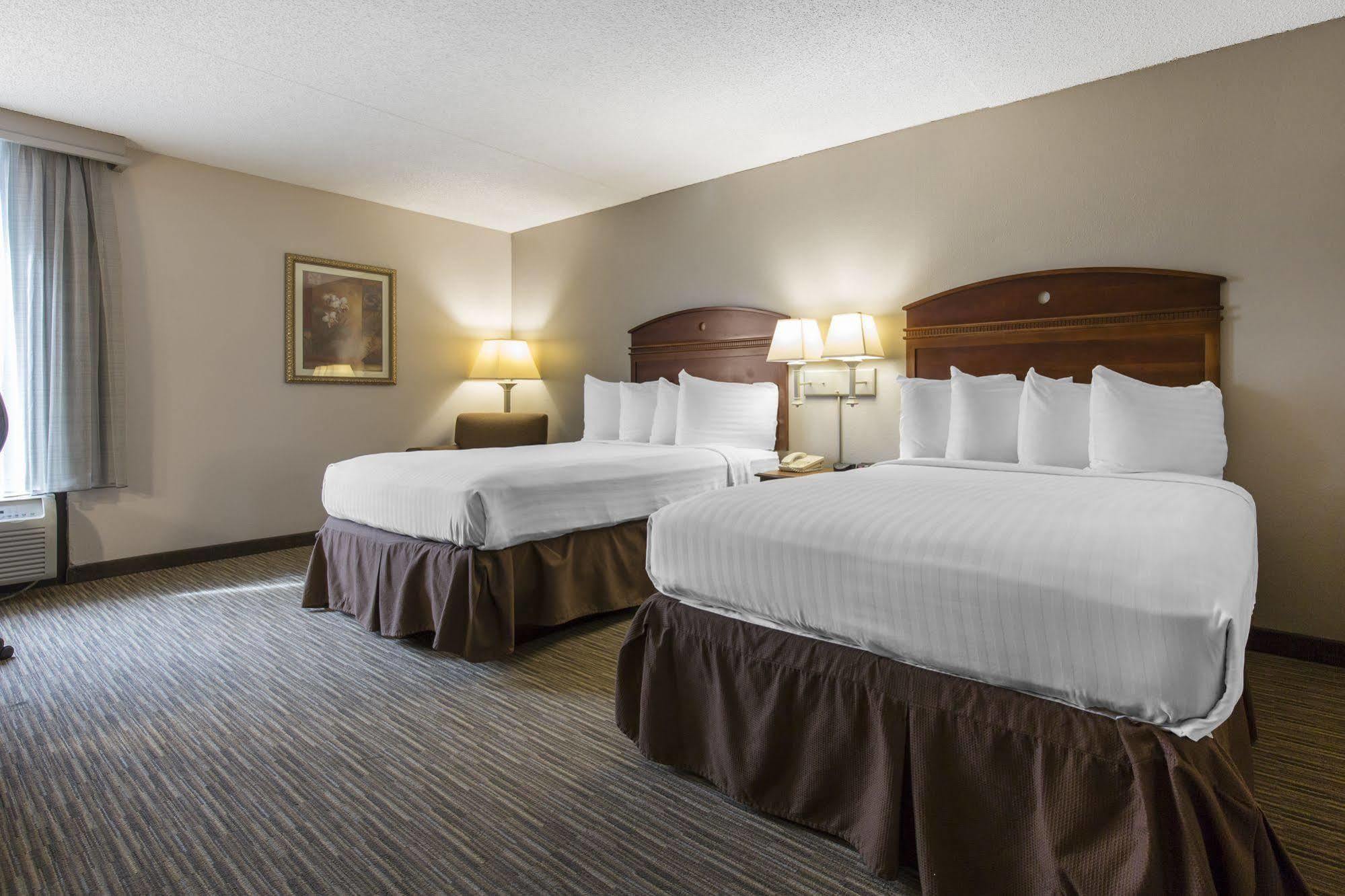 Greenstay Hotel&Suites Central Springfield Buitenkant foto